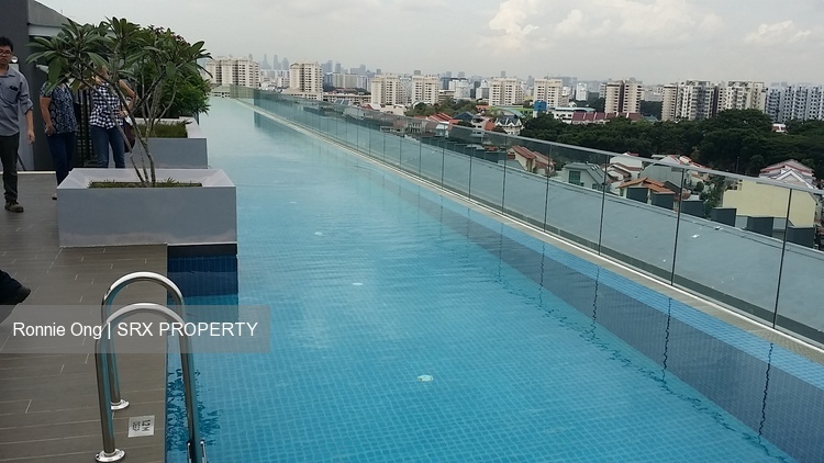 BIZHUB28 (D14), Office #199318292